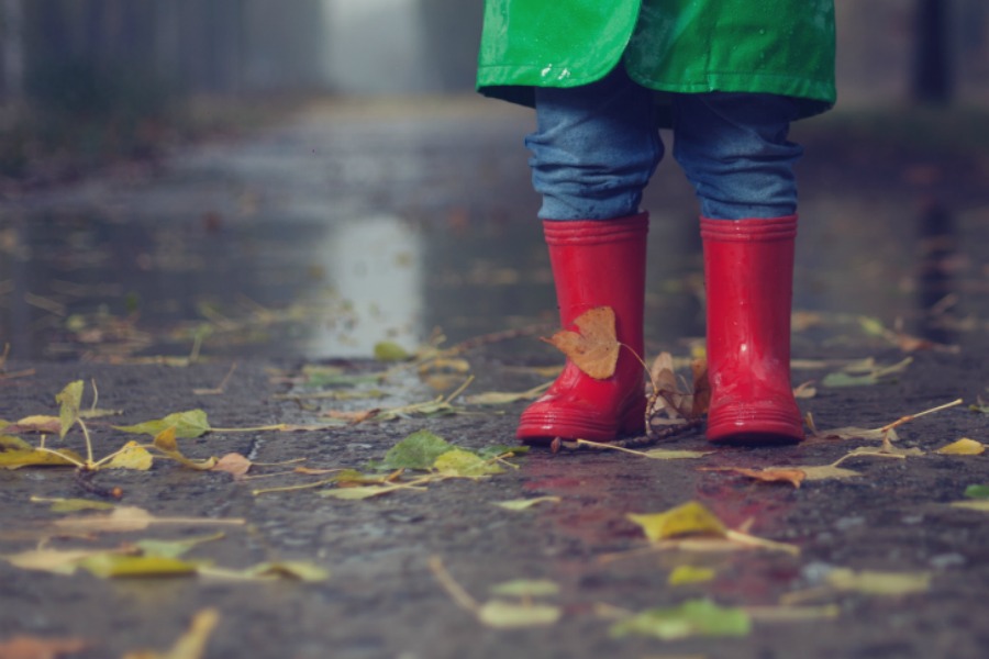 Looking for fun rainy day activities? Check out these rainy day activities your whole family will enjoy.